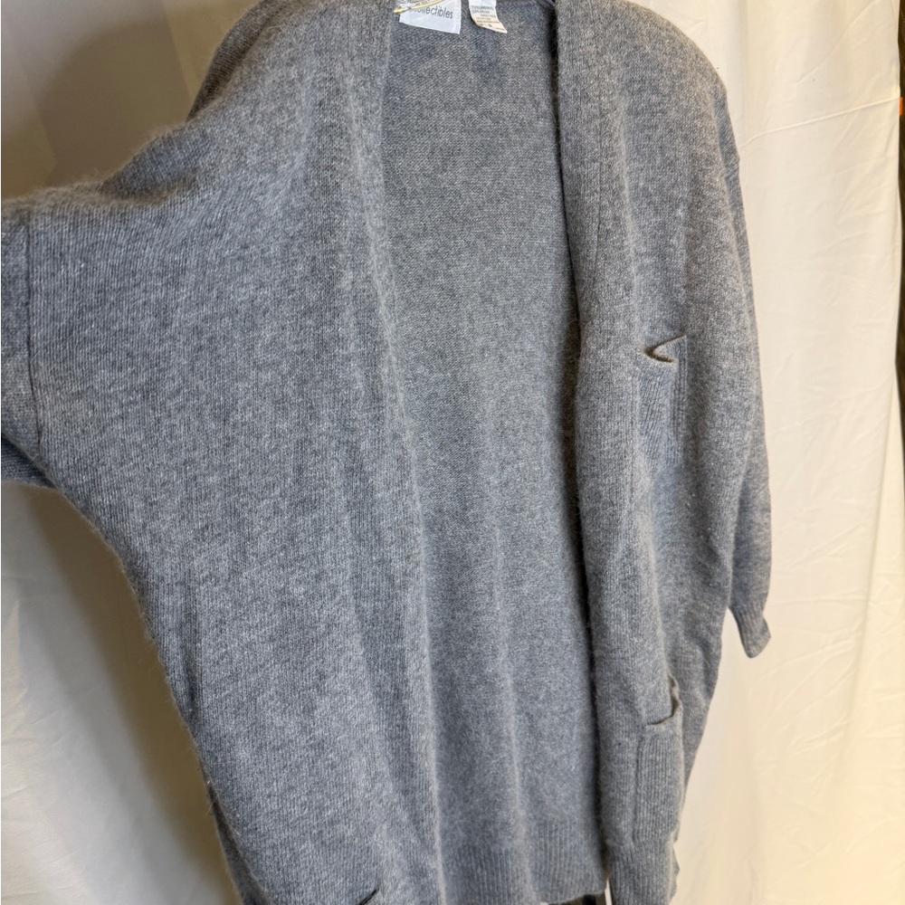 JH Collectibles Heather Gray Open Cardigan - Picture 2 of 4